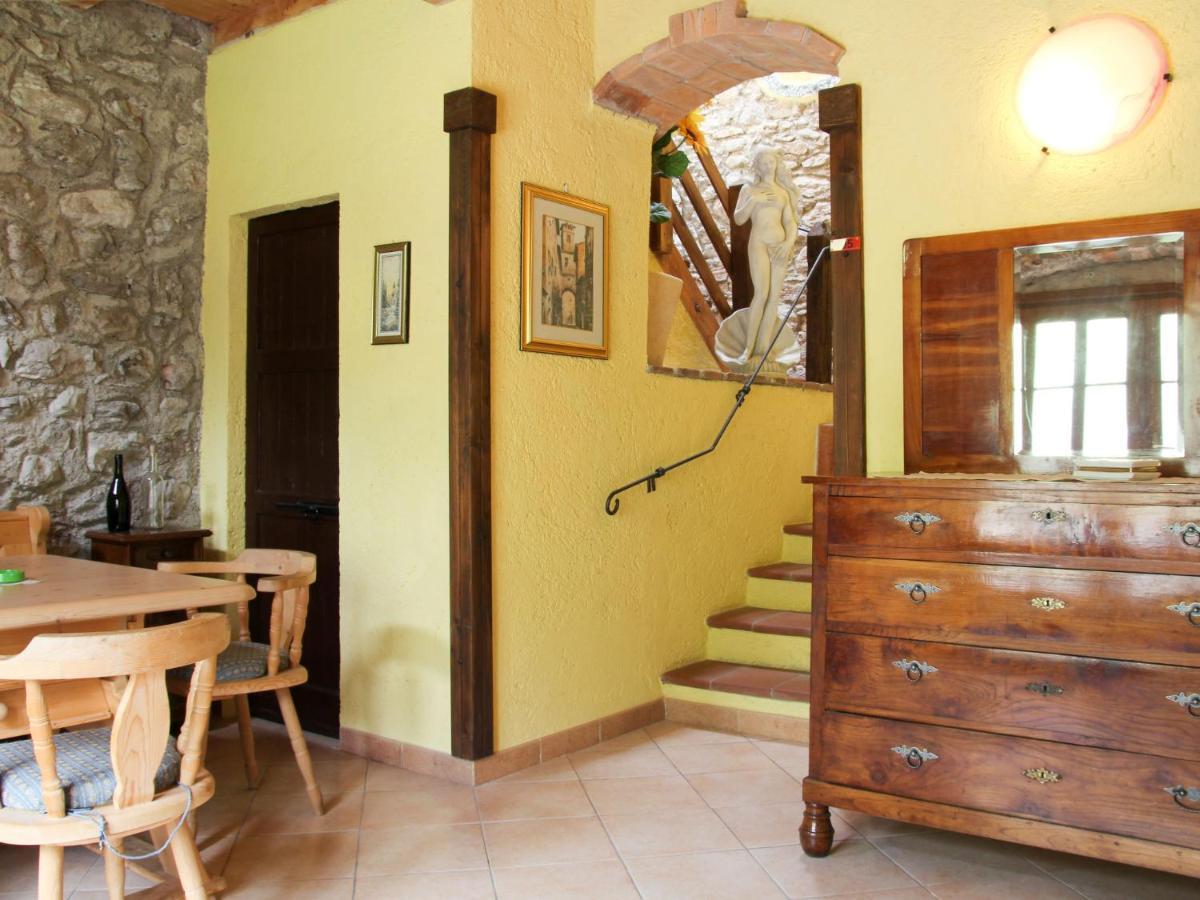Apartment La Tartufaia-1 By Interhome